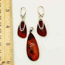 Load image into Gallery viewer, Amber and Sterling Silver Pendant