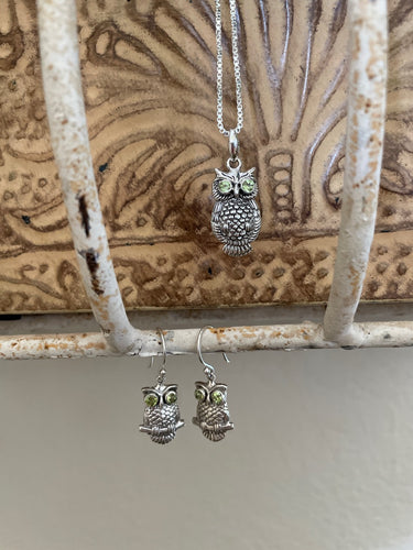 Owl Sterling Silver Earring and Pendant Set adorned with Peridot Gemstone