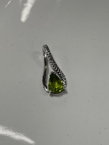Sterling Silver Peridot Pendant