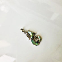 Load image into Gallery viewer, Abalone Sterling Silver Sea Horse Pendant